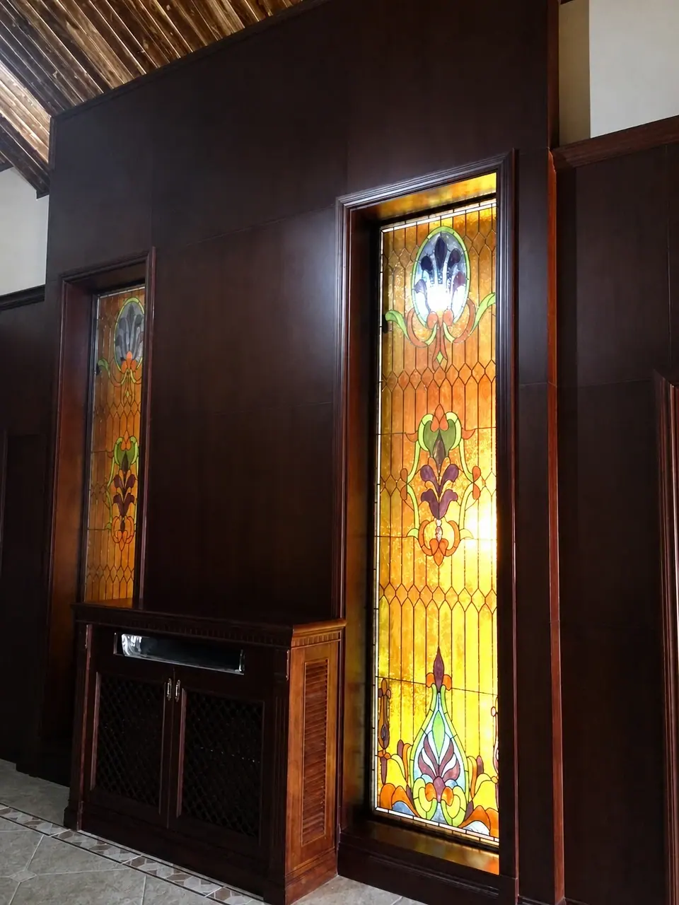 Villen — Türen und Fenster — verschiedene Orte, China